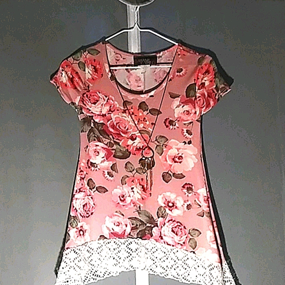 Pretty Top
